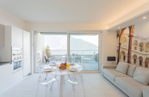 Vercana Apartment | Valarin Luxury Apartments & Wellness by Rent all Como