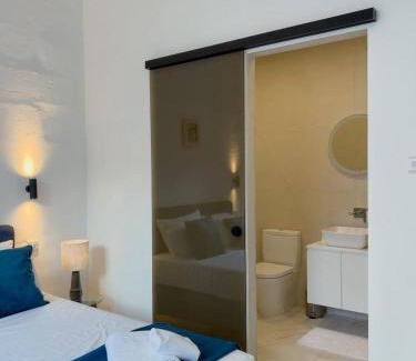 Valletta Apartment | Valletta Collection - Grand Harbour Suites 9B