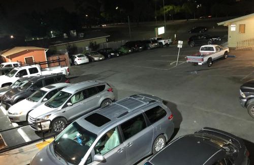 Watsonville Hotel | Valley Inn