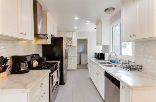 Reseda House | Valley Modern Glam Charmer