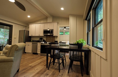 Cuyahoga Falls Cabin | Valley Overlook, heart of Cuyahoga Valley National Park - Cabin for 4n