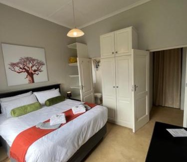 Mpofana Ski Chalet | Valley View Cottage Unit 8 Hilltop Farm