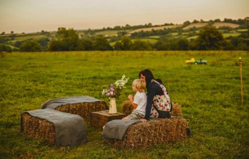Batcombe House | Valley View Farm, Bed and Breakfast