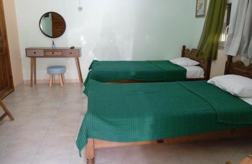 Paleros Apartment | Valta's Room 4