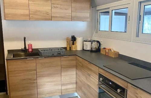 Punaauia Ski Chalet | Vanakea Beach House