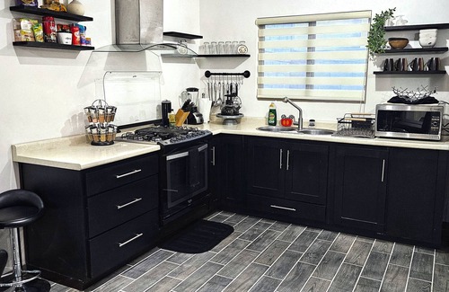 Juarez Municipality House | Vane's House 5 minutes from the Consulate