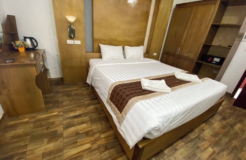 Vang Vieng Hotel | Vang Vieng Golden Lotus Hotel