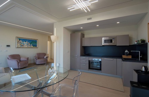 Pollenzo Apartment | Vanity Tail Luxury Apartments - 3