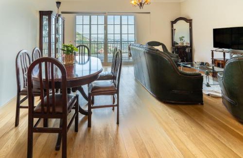 Camara de Lobos House | Varandas da Caldeira by Madeira ReAL