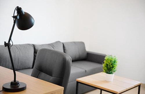 Varkiza Apartment | Varkiza Seaside and Views Retreat with Jacuzzi