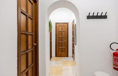 Quartiere XV Della Vittoria Apartment | Vatican Area Stylish 2BR Fast WiFi & AC