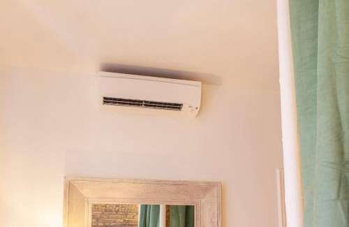 Rione XIV Borgo Apartment | Vatican Borgo Pio Splendid Apartment