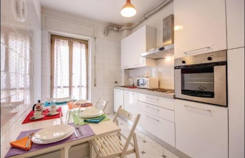 Quartiere XIII Aurelio House | VATICAN Gregory Apartment