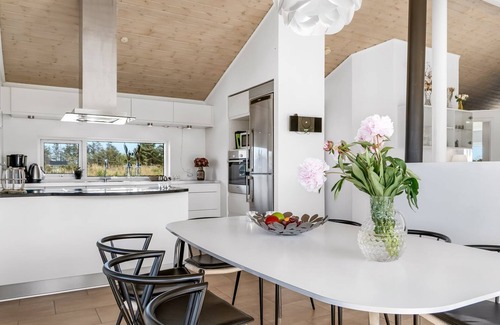 Hvorup Klit House | "Vaula" - 800m from the sea by Interhome