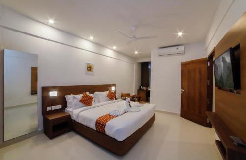 Adimaly Hotel | VEETEE MID TOWN