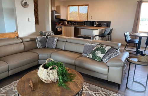 Ledge Point House | Veg at Ledge in total comfort & relaxation
