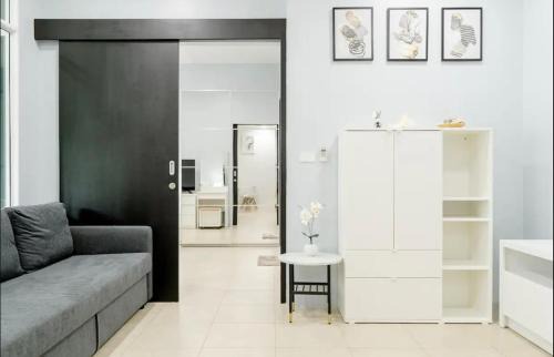 Karon Apartment | Veloche Group