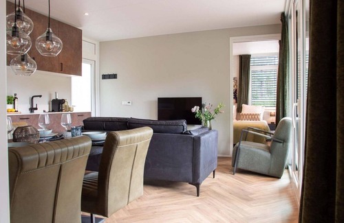 Garderen Ski Chalet | ✓ Veluwe hoeve on Resort Veluwe ✓ Holiday home for 5 persons ✓ Situated in Garderen (Gelderland) ✓ Holiday park at the Veluwe ✓ Book directly at the park