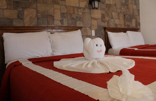 Lomas de Mazatlan Hotel | Venados Inn