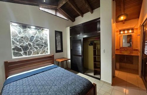 Las Escobas del Venado Apartment | Venao Beachfront Cabana