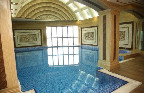 Erebuni Hotel | Venice Hotel Complex