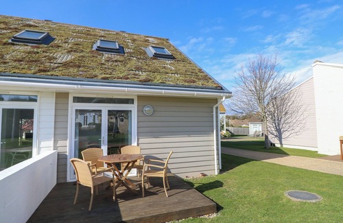 Yarmouth Cottage | Vermont J30