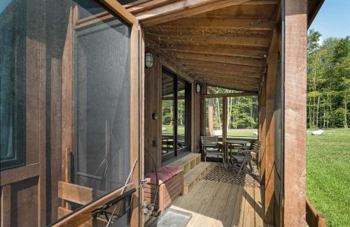 Wolcott House | Vermont Scandinavian Chalet-Courchevel