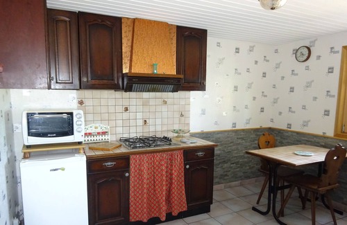 Gerardmer Apartment | Very beautiful chalet-style studio with lake view near the ski slopes for 2 people 1 child