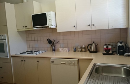 Prospect Apartment | Very close to city - a home away from home