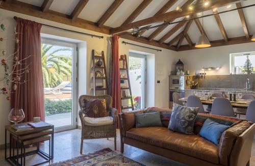 Los Gomez Villa | Very private and quiet villa with stunning views.