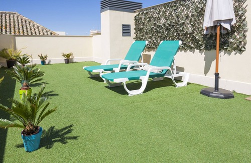 Santa Catalina Apartment | Very spacious and comfortable apartment. Private patio and sundeck with views