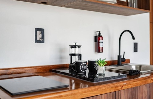 Santa Maria la Ribera Apartment | VH | 1 rec + gym and wifi | Sta Ma la Ribera | 24