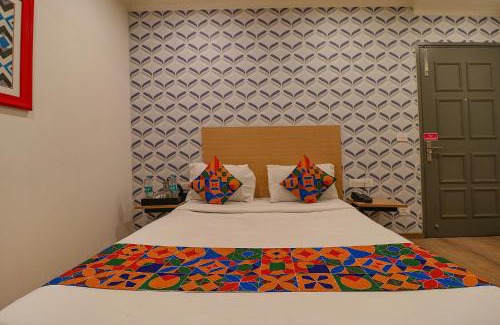 Chhatarpur Hotel | Via Chattarpur Enclave - Opposite Tivoli Garden