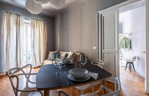 Carignano Apartment | Via Fieschi dieci
