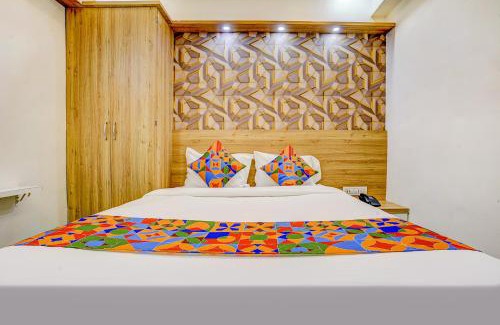 Wagholi Hotel | Via Galaxy Stay - Nr Morya Hospital