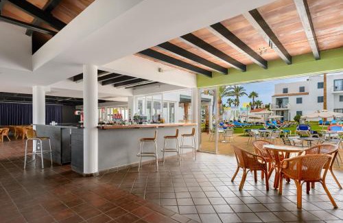 Sa Caleta Apartment | Vibra Blanc Cottage Apartmentos - 3SUP