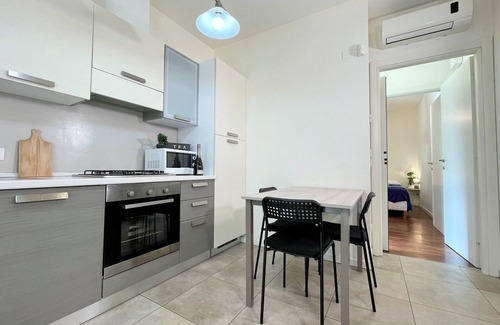 Marina Centro Apartment | Vicina al mare con grande giardino - Apt Tulipano