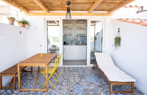 Noto Historic Centre Apartment | Vico Larzio 6 "Terrazza sul Vico"