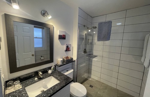 Wolfville Bed & Breakfast | Victorian Room - Patio, Patio, Downtown