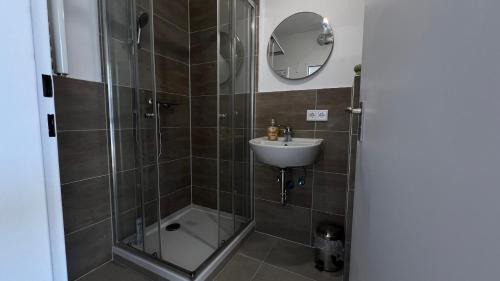 Weststadt Apartment | Vida Real Estate Sigmund