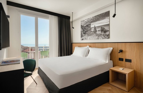 Numana Hotel | View Place & Spa