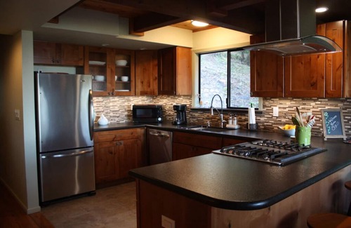 Napa County House | Views, good vibes, and vesper skies.