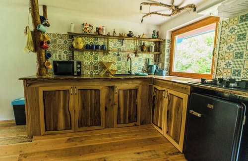 Poieni Cottage | Viewtopia - The Secret Land