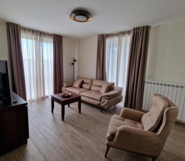 Mladenovac House | Vikendica Aleksandrović Meterize
