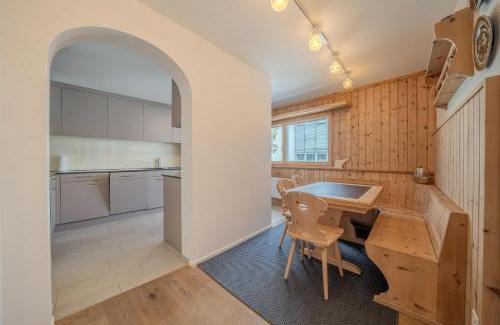 Arosa Apartment | Viktoria A44 by Arosa Vacations, exklusives App im Zentrum mit privater Garage & Panoramablick