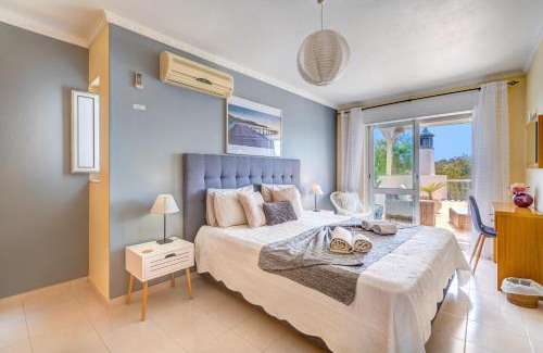 Patroves Villa | Vila da Encosta - Private - Heated swimming pool - By bedzy