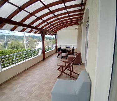 Berovo House | Vila Fidanski