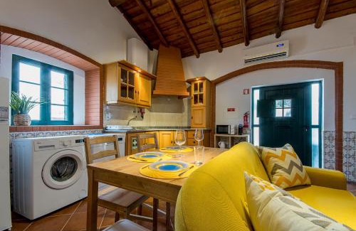Cuba House | Vila Girassol