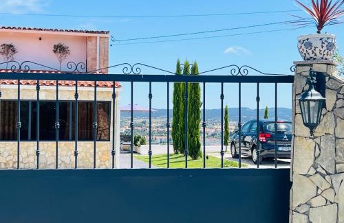 Tomar Apartment | Vila Pombal Tomar Apartments - Pool & City Views
