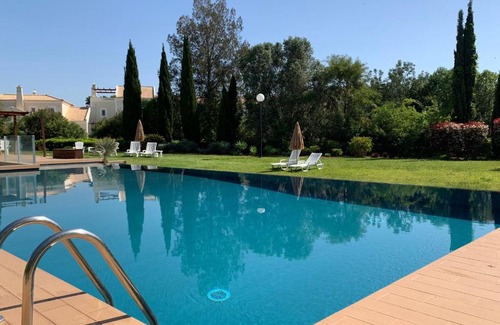 Aldeia do Golfe Villa | Vilamoura Concept Villa With Pool by Homing